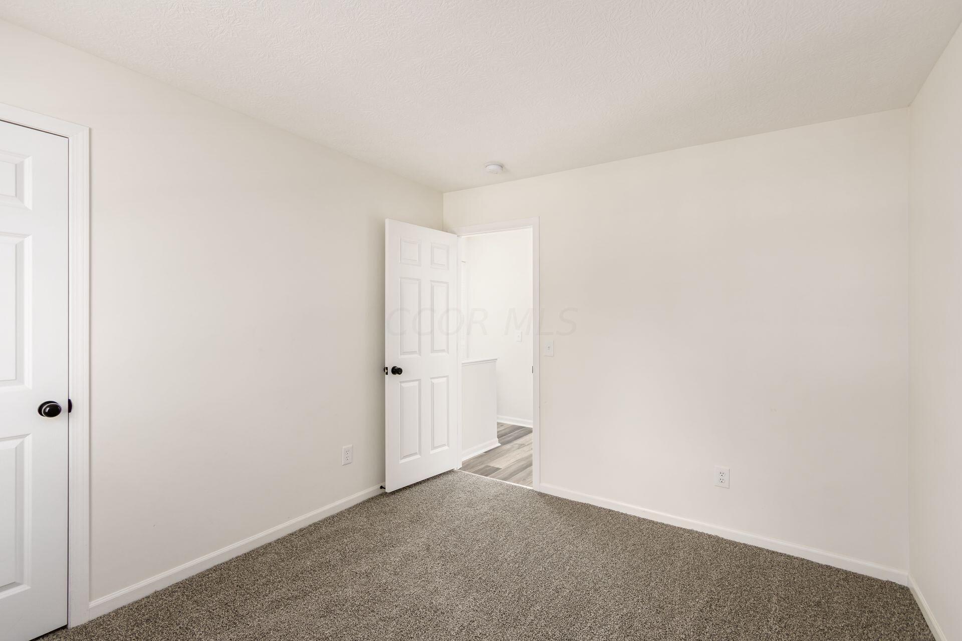 6039 Myrick Road Dublin, OH 43016 - Photo 29 of 46 Bedroom.