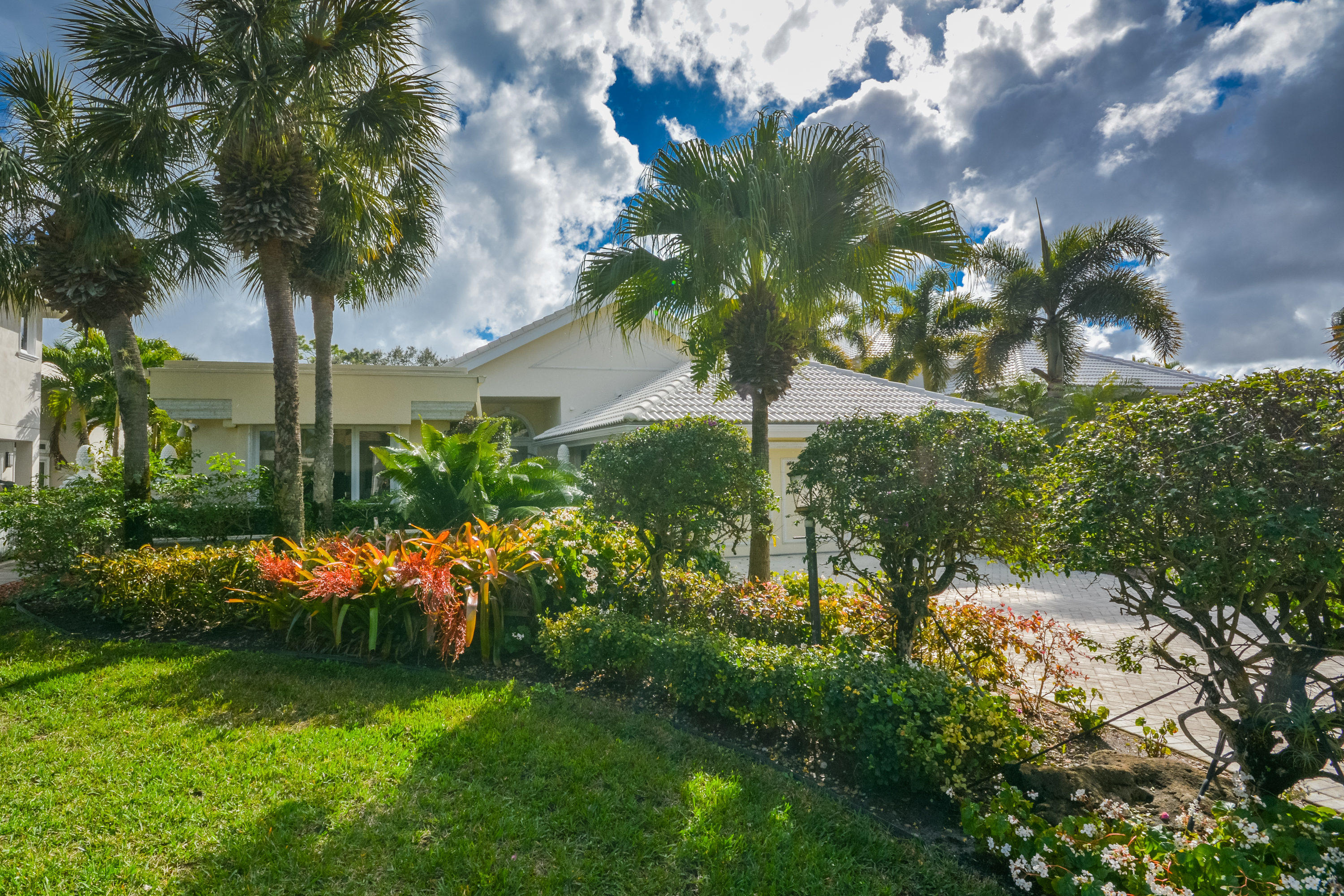 7218 Gateside Drive Boca Raton, FL 33496 - Photo 1 of 1 Front Exterior