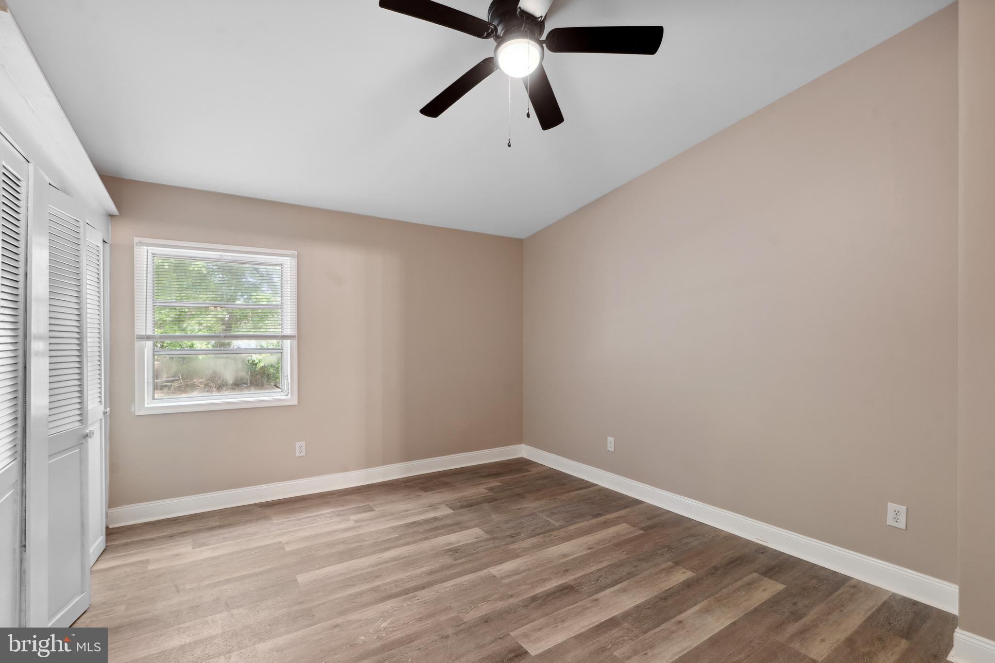 659 West Forest Grove Road Vineland, NJ 08360 - Photo 10 of 24