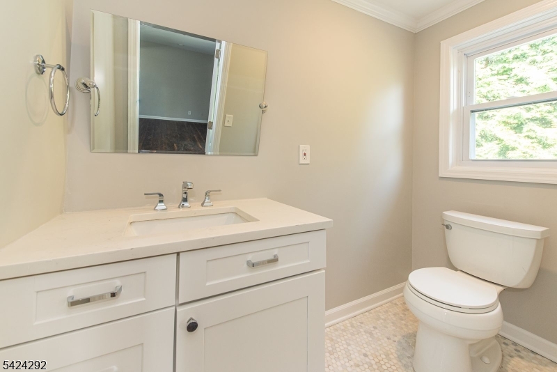 52 Galloping Hill Road Bernards, NJ 07920 - Photo 11 of 16