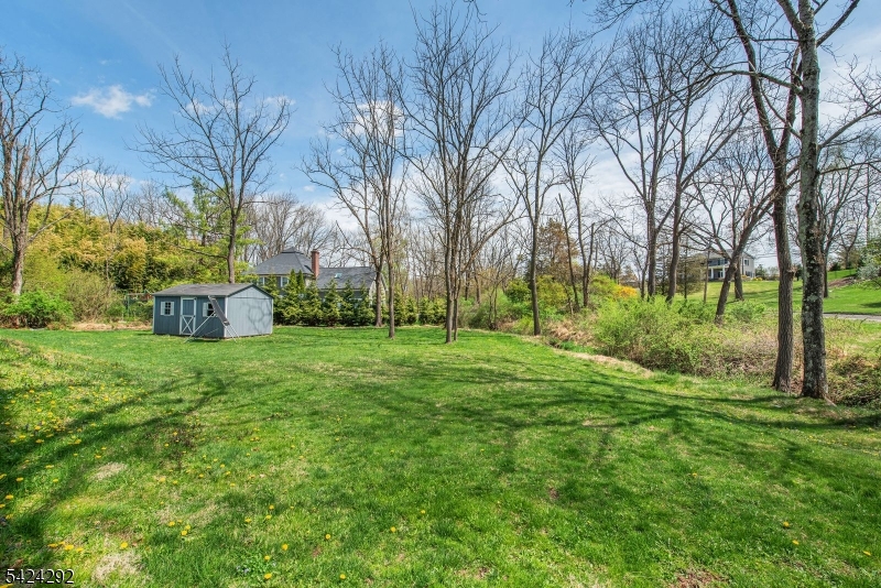 52 Galloping Hill Road Bernards, NJ 07920 - Photo 15 of 16