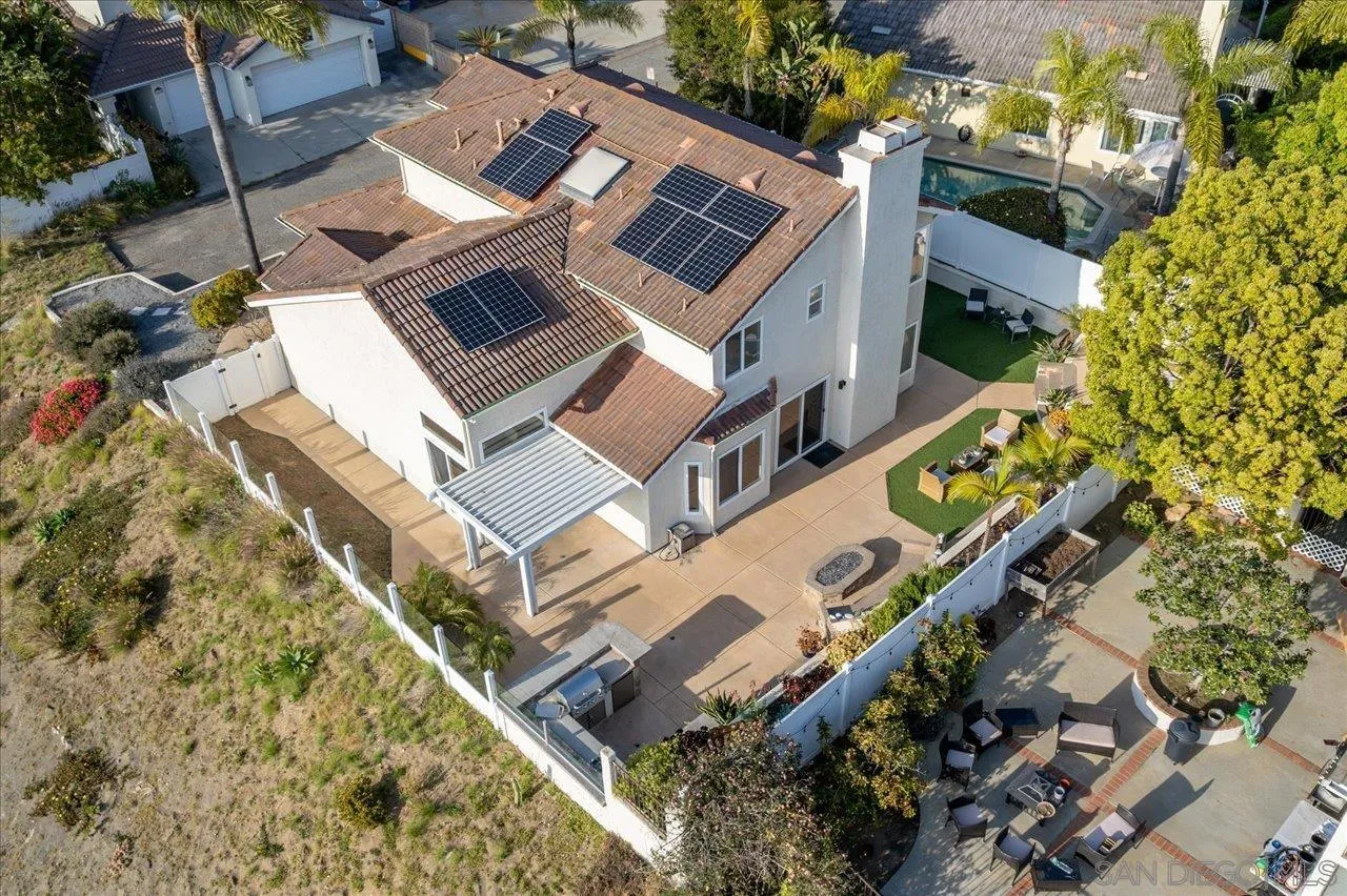 1321 Clear Crest Circle Vista, CA 92084 - Photo 28 of 30 an aerial view of a house with a yard