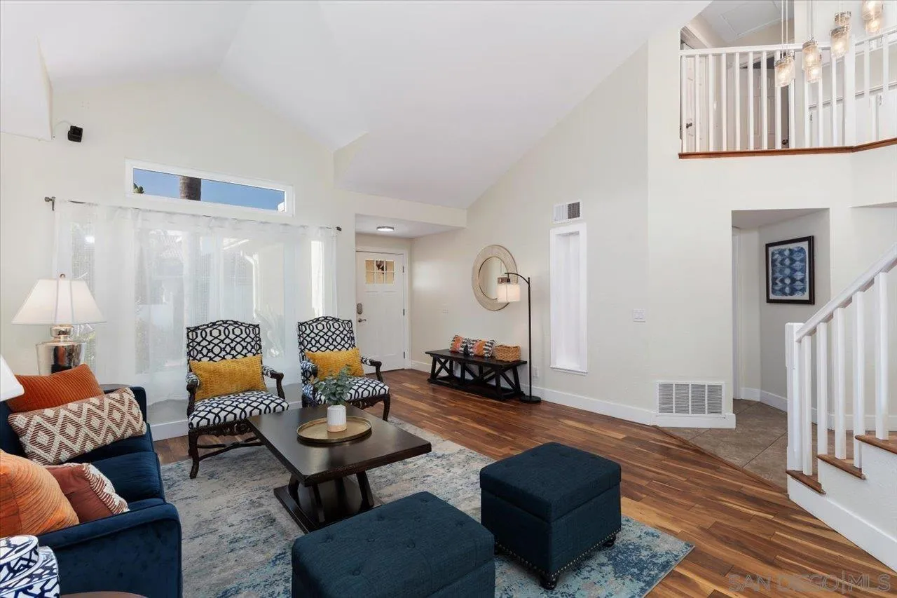 1321 Clear Crest Circle Vista, CA 92084 - Photo 6 of 30 a living room with furniture and a lamp