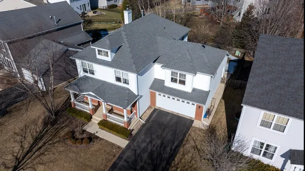 $529,900 | 566 Horizon Drive West, St. Charles, IL 60175