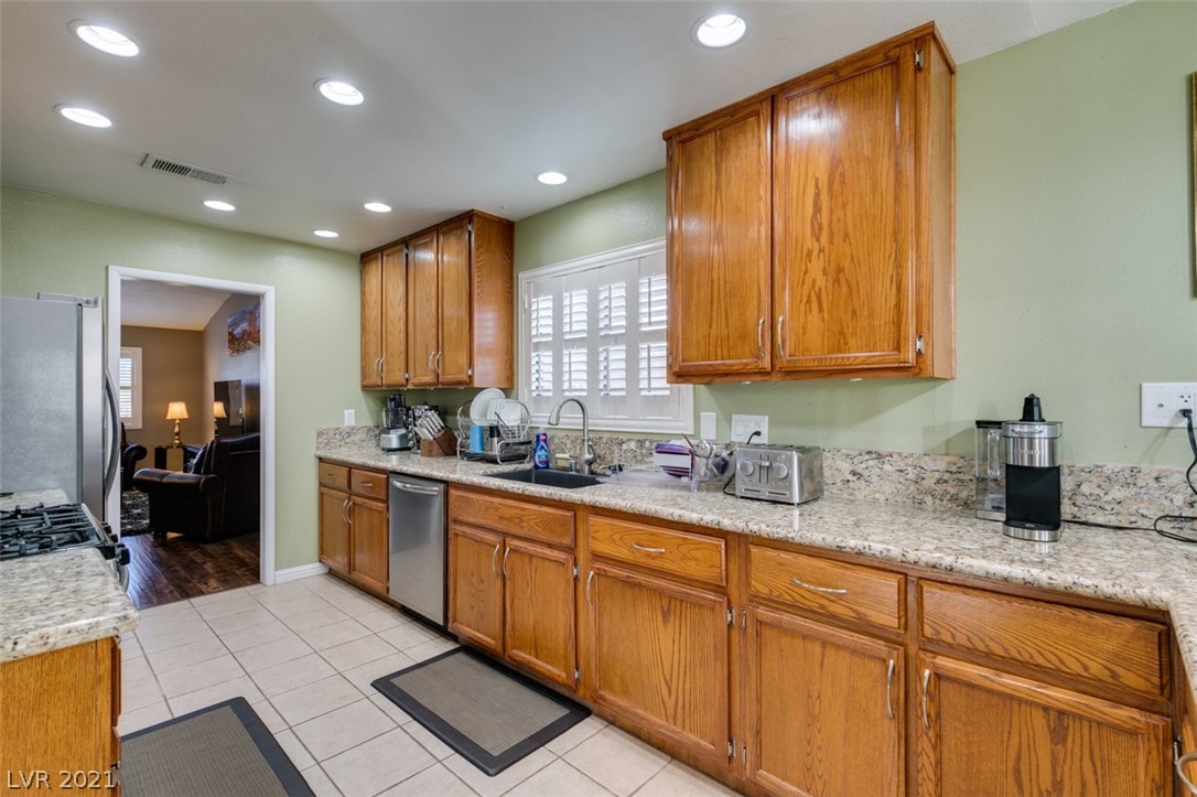 362 Umbria Way Henderson, NV 89014 - Photo 25 of 43