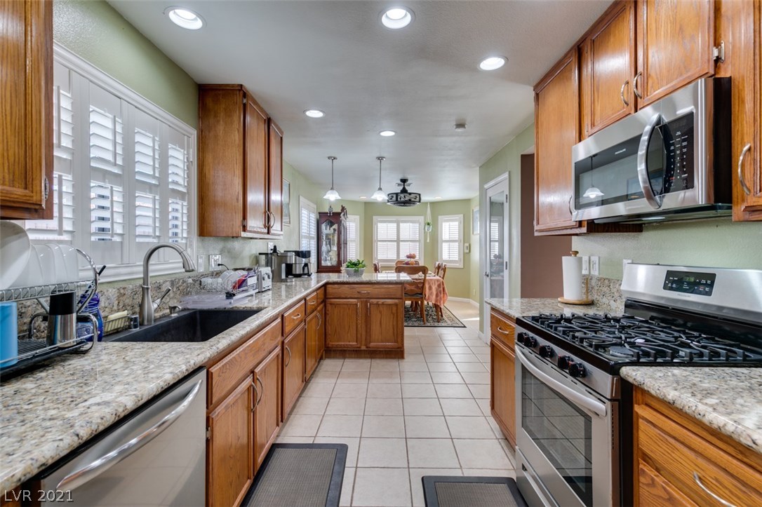 362 Umbria Way Henderson, NV 89014 - Photo 28 of 43