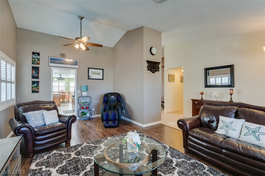 362 Umbria Way Henderson, NV 89014 - Photo 7 of 43