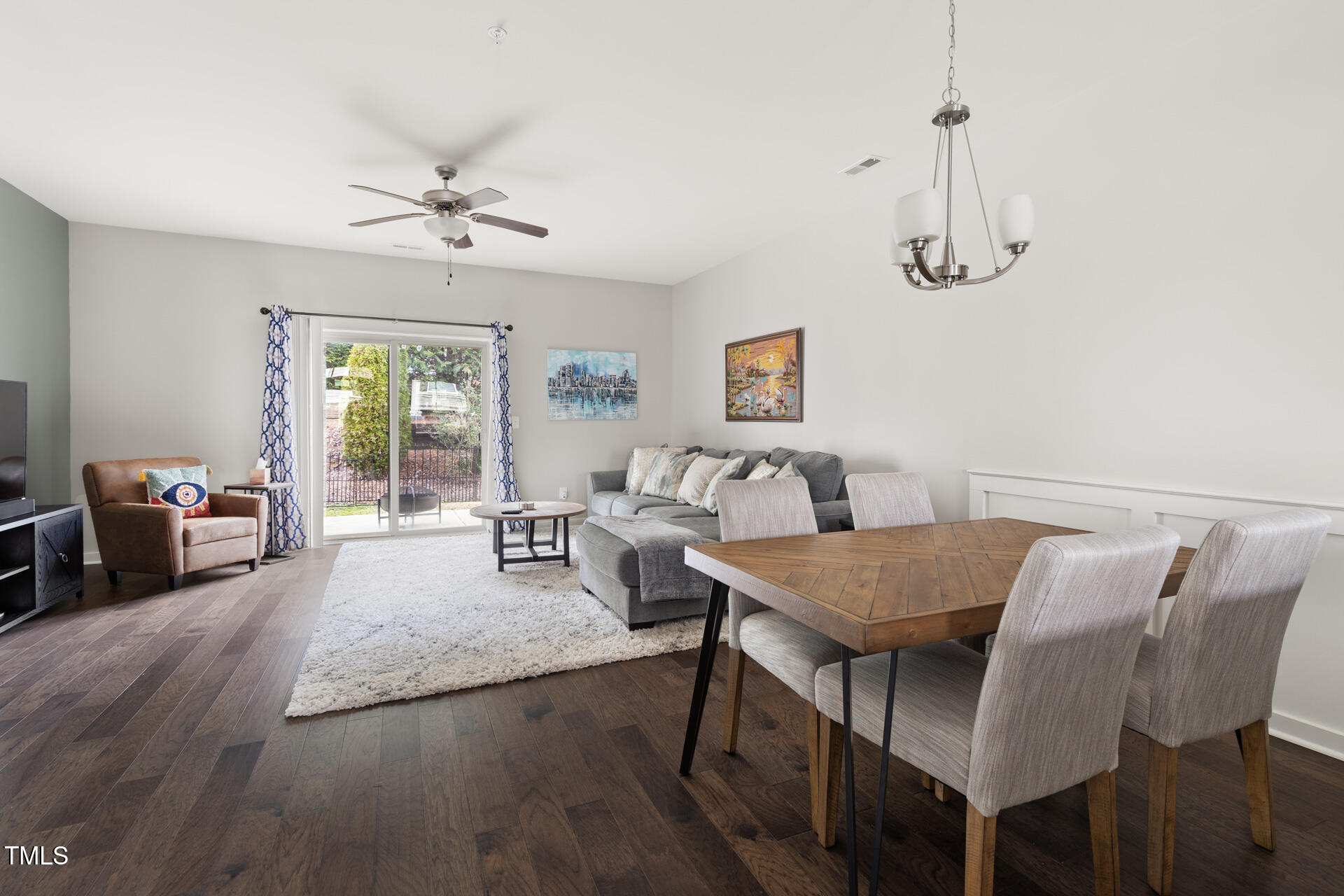 7832 Allscott Way Raleigh, NC 27612 - Photo 7 of 33 Living Room