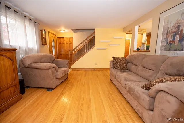 $299,900 | 176 Steven Drive, Cheektowaga, NY 14227