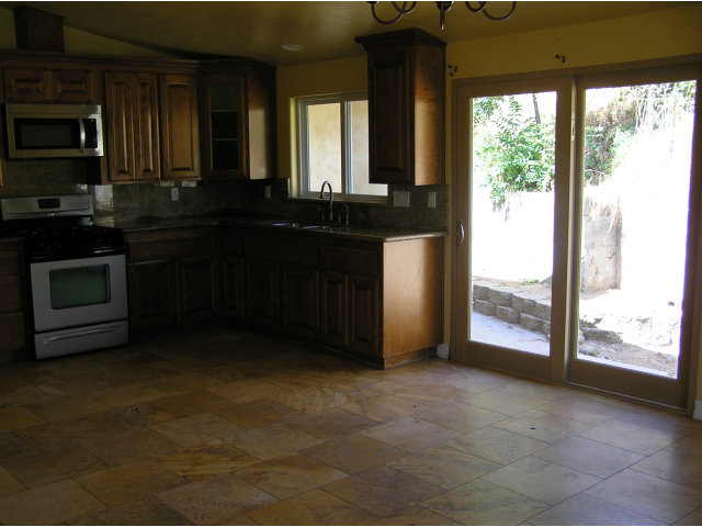 170 Live Oak Road Watsonville, CA 95076 - Photo 9 of 12 Gallery Image 9