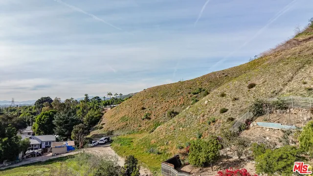 $1,995,000 | 0 Foothill, Sylmar, CA 91342