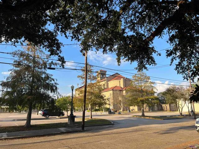 $300,000 | 57845 Plaquemine Street, Plaquemine, LA 70764