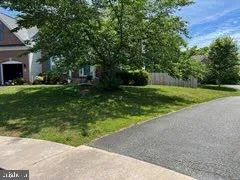 $1,850 | 25 St Charles Court, Stafford, VA 22556