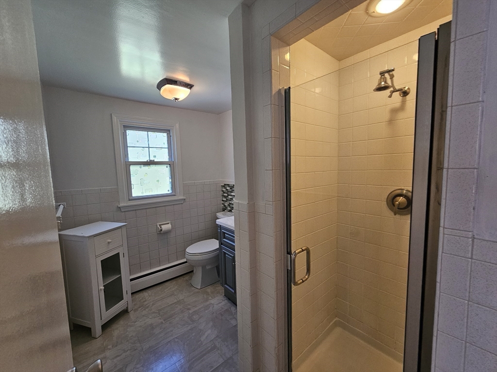 232 Cady Street Ludlow, MA 01056 - Photo 15 of 34