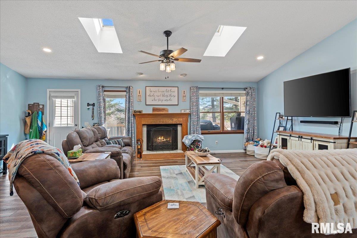 6214 Hayley Court Springfield, IL 62712 - Photo 12 of 32