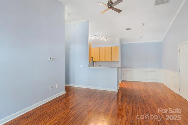 $269,000 | 1000 Olde Eastwood Village Boulevard, Unit 307, Asheville, NC 28803