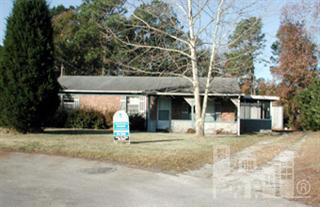 317 Covington Road Wilmington, NC 28409 - Photo 1 of 2 Primary Photo