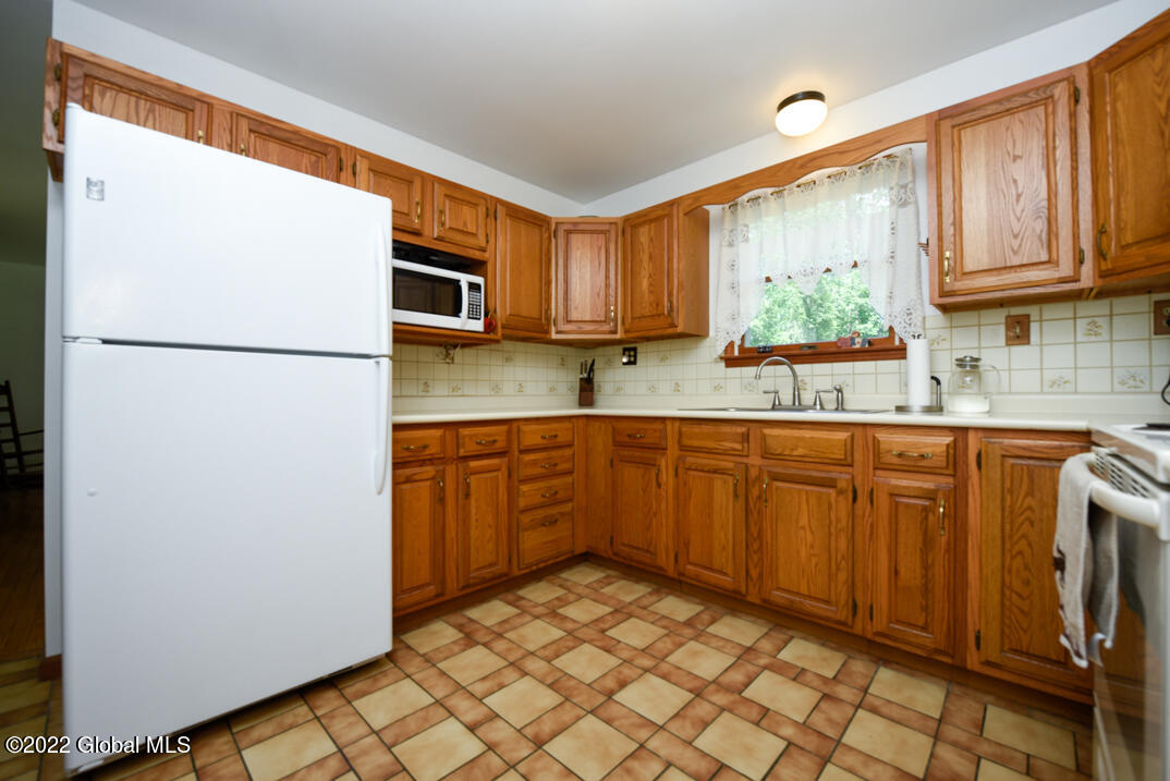 416 Tan Hollow Road Westerlo, NY 12193 - Photo 8 of 31 _REN0035