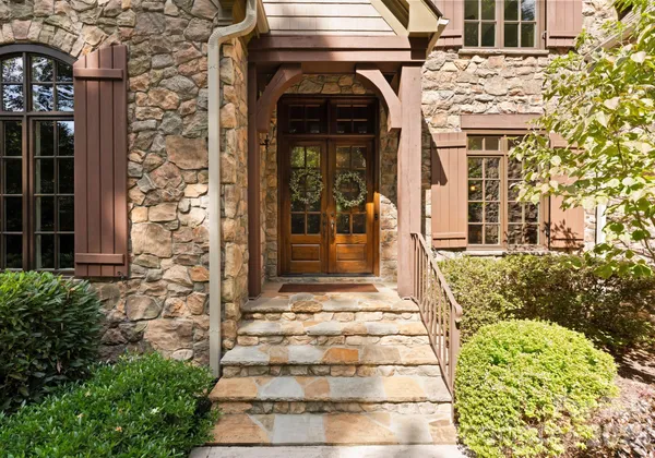 $1,950,000 | 10150 Enclave Circle, Concord, NC 28027