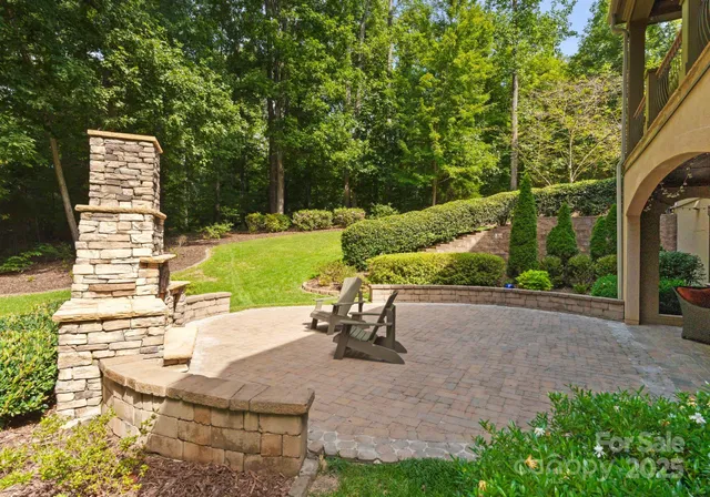 a house view with a garden space
