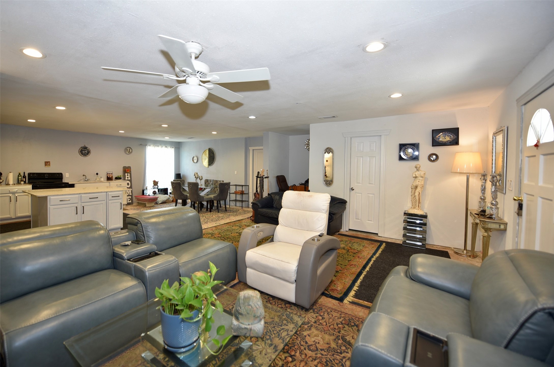 382 Road 5251 Cleveland, TX 77327 - Photo 6 of 22