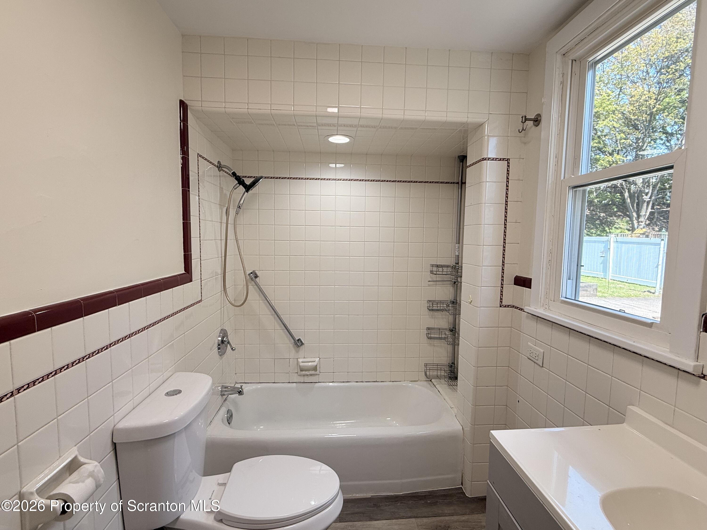 1744 Main Street, Unit REAR Blakely, PA 18447 - Photo 6 of 20 IMG_6685
