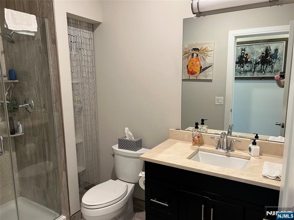 140 Overlook Avenue, Unit D 1 Hackensack, NJ 07601 - Photo 9 of 16