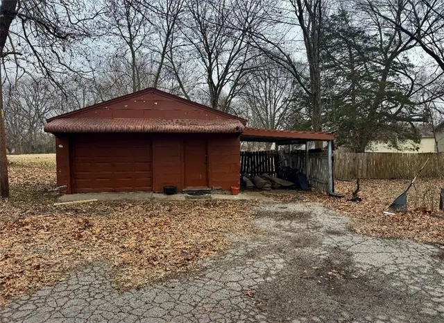 $120,000 | 7001 Raytown Road, Raytown, MO 64133