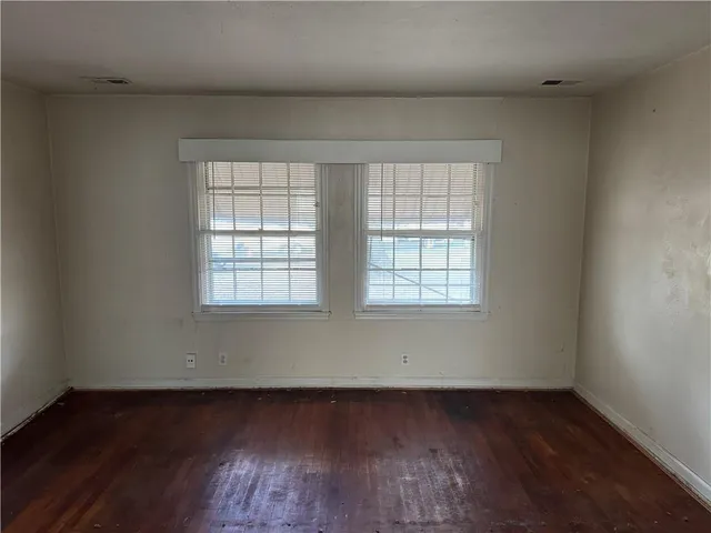 $120,000 | 7001 Raytown Road, Raytown, MO 64133