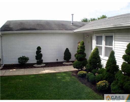 44 Long Road Freehold, NJ 07728 - Photo 23 of 25