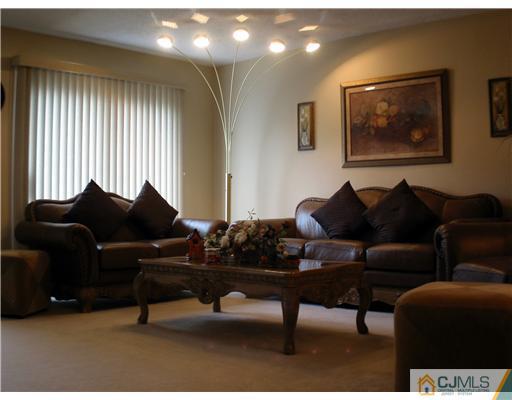 44 Long Road Freehold, NJ 07728 - Photo 4 of 25