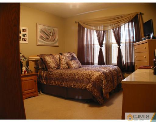 44 Long Road Freehold, NJ 07728 - Photo 10 of 25