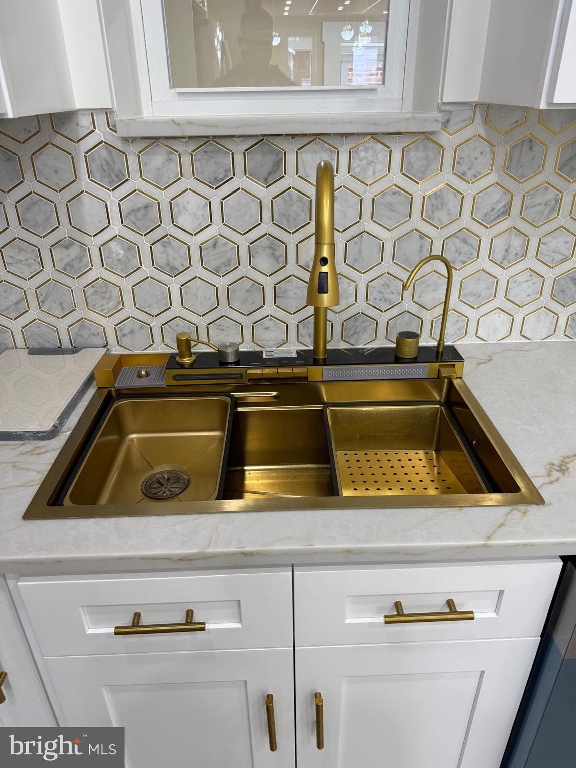 5502 Master Street Philadelphia, PA 19131 - Photo 34 of 63