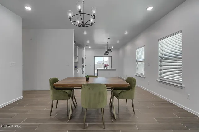 $291,950 | 449 Davis Greenwood Court, Vinton, TX 79821