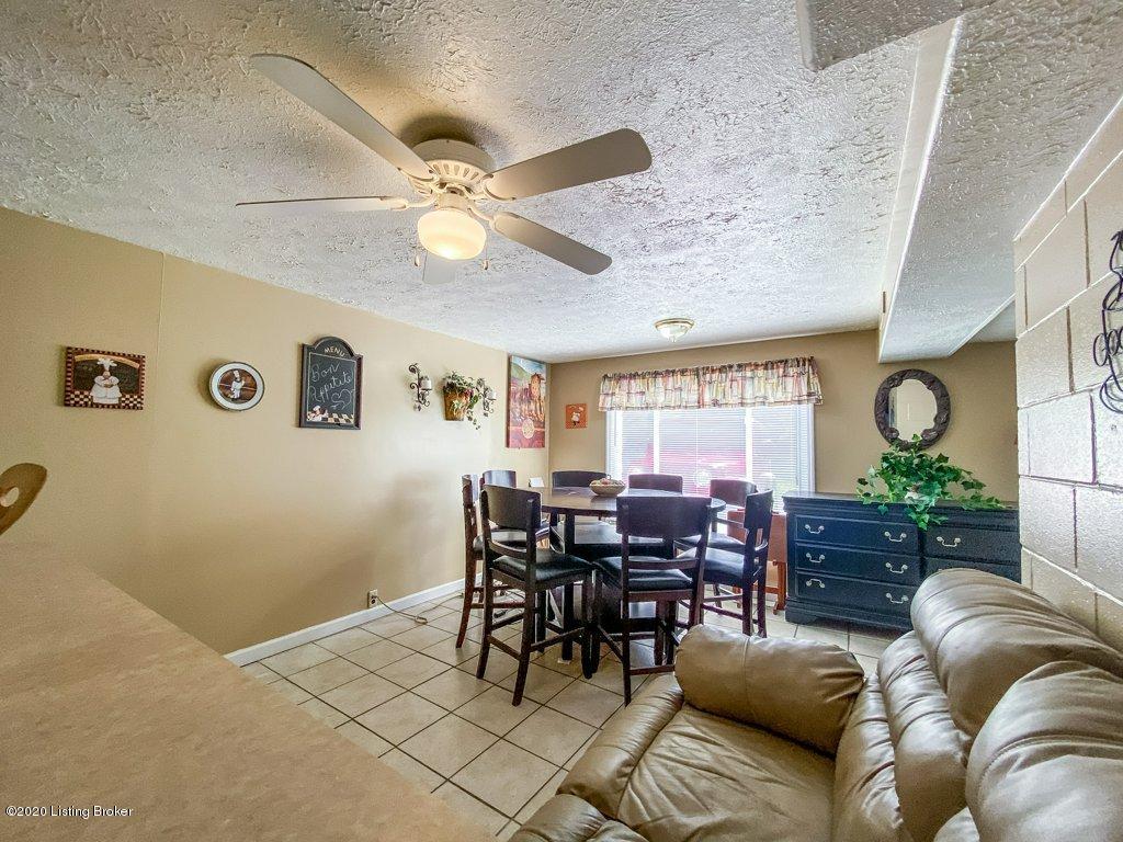 2240 Raymond Road Shepherdsville, KY 40165 - Photo 20 of 47 Dining Area