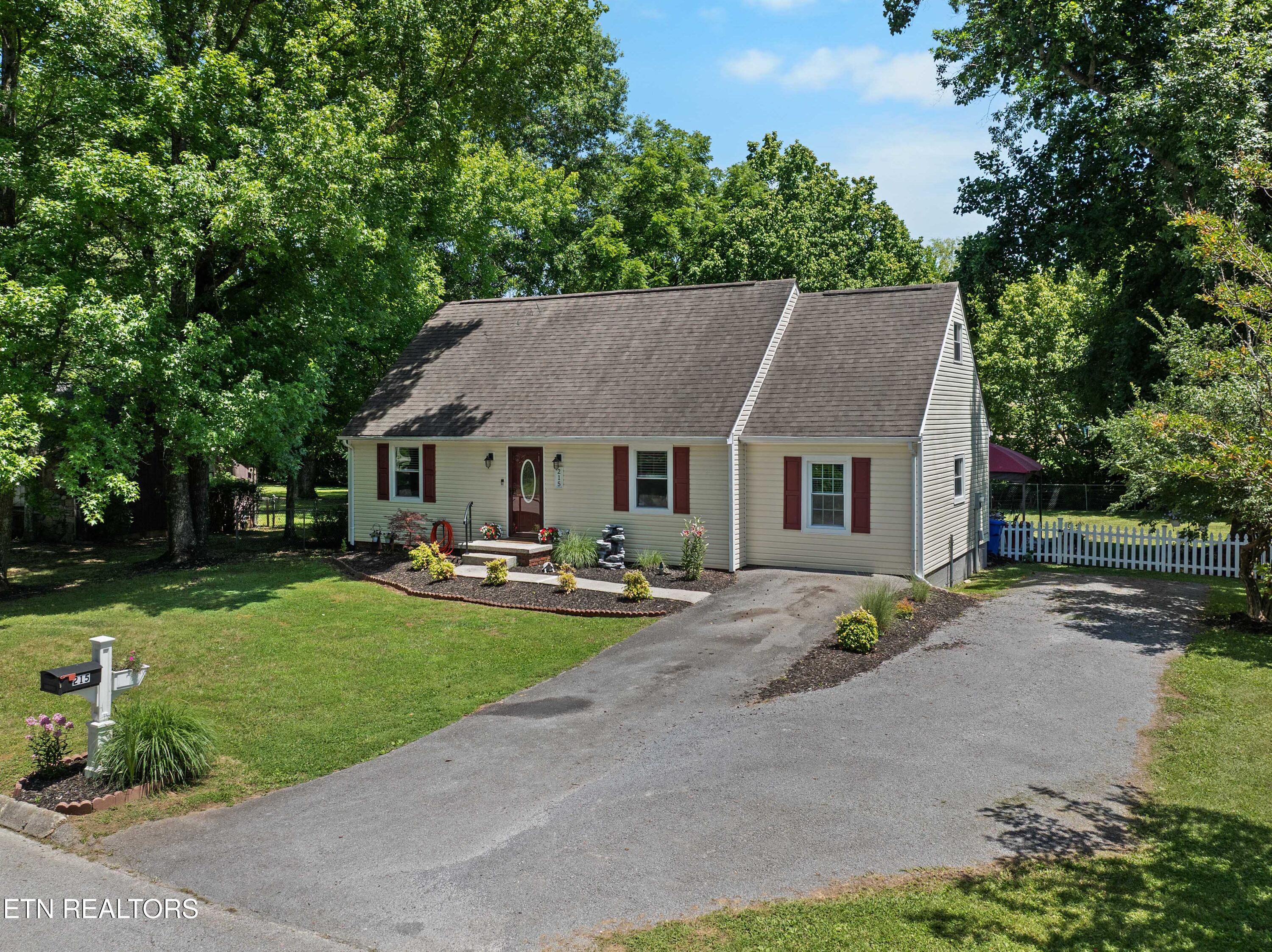 215 Tusculum Drive Oak Ridge, TN 37830 - Photo 30 of 31 30