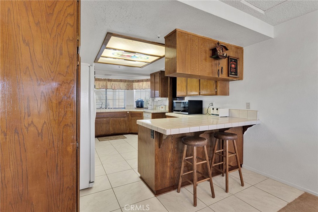 11574 Silver Rock Road Pinon Hills, CA 92372 - Photo 13 of 56