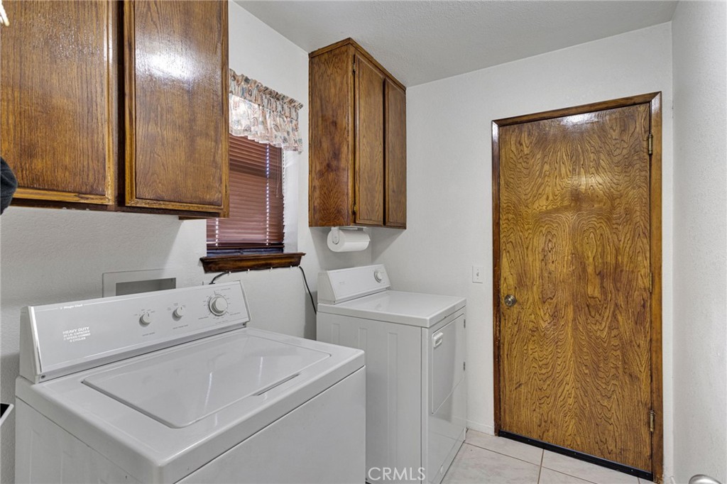 11574 Silver Rock Road Pinon Hills, CA 92372 - Photo 18 of 56