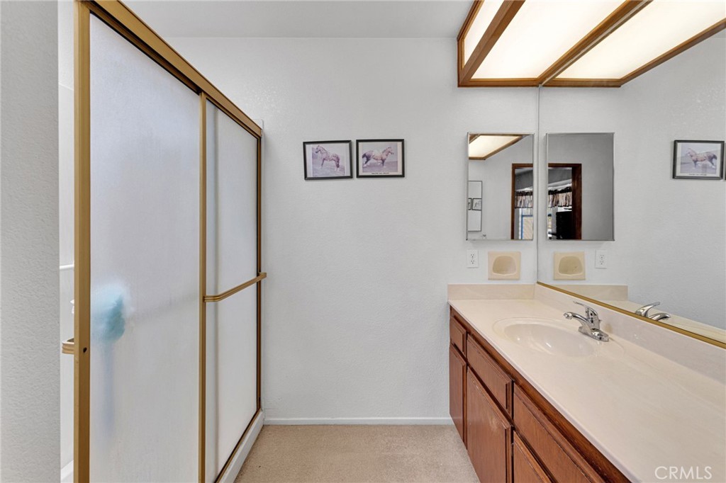 11574 Silver Rock Road Pinon Hills, CA 92372 - Photo 31 of 56