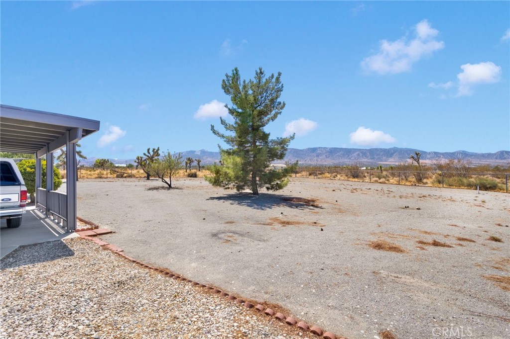 11574 Silver Rock Road Pinon Hills, CA 92372 - Photo 43 of 56