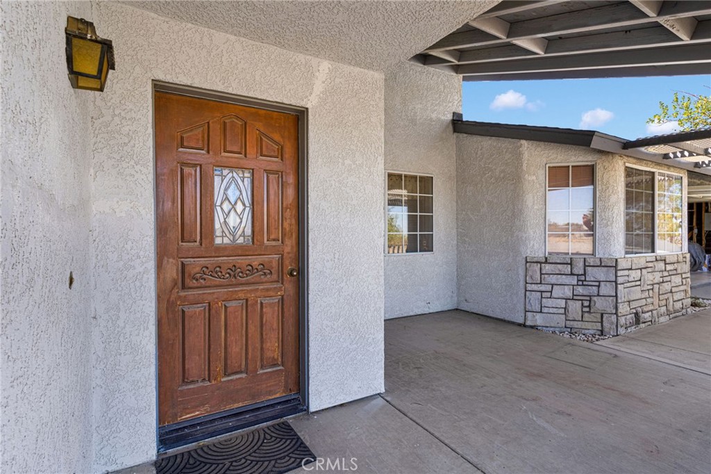 11574 Silver Rock Road Pinon Hills, CA 92372 - Photo 6 of 56
