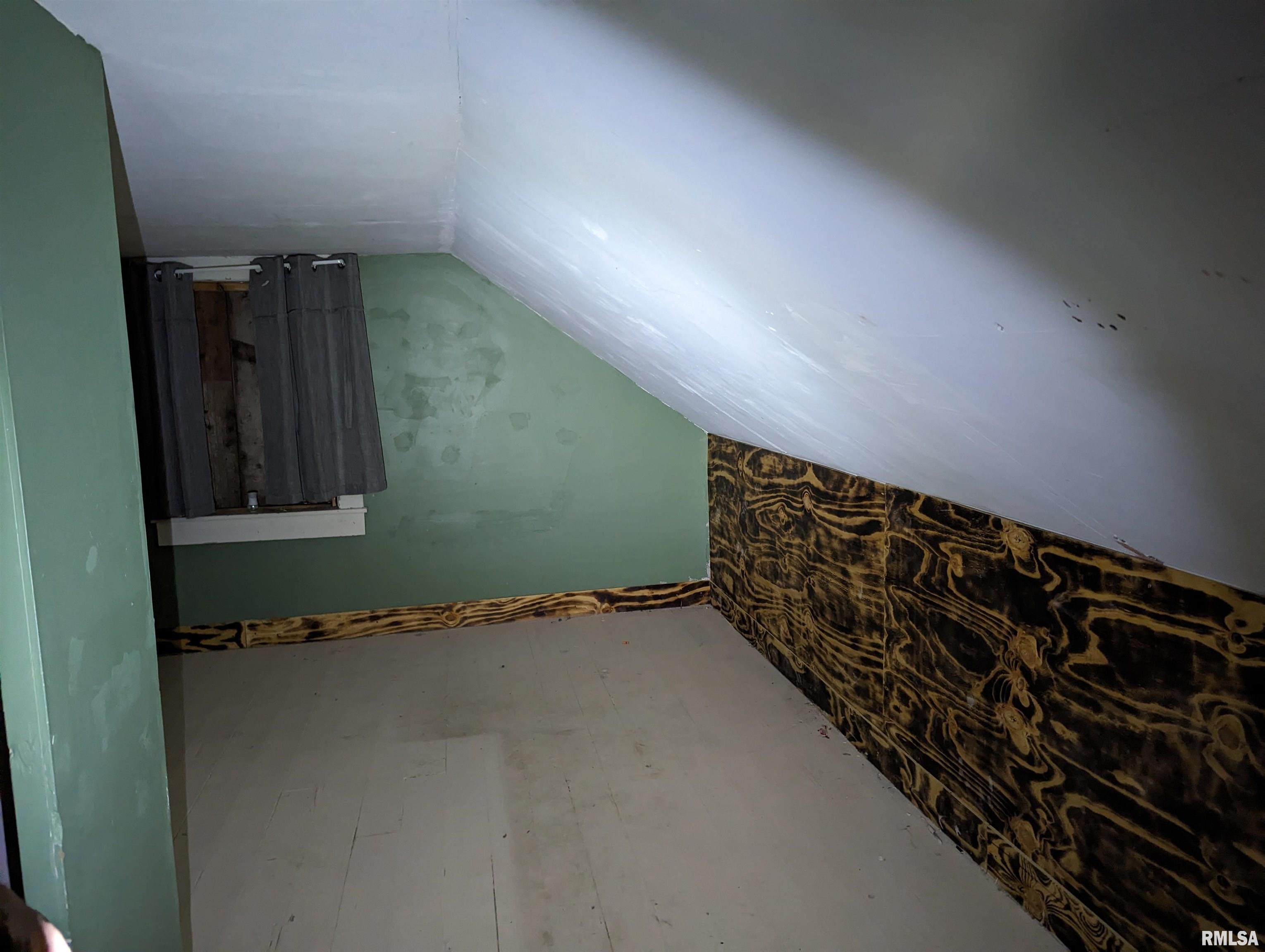 15 North Main Street Basco, IL 62313 - Photo 19 of 28