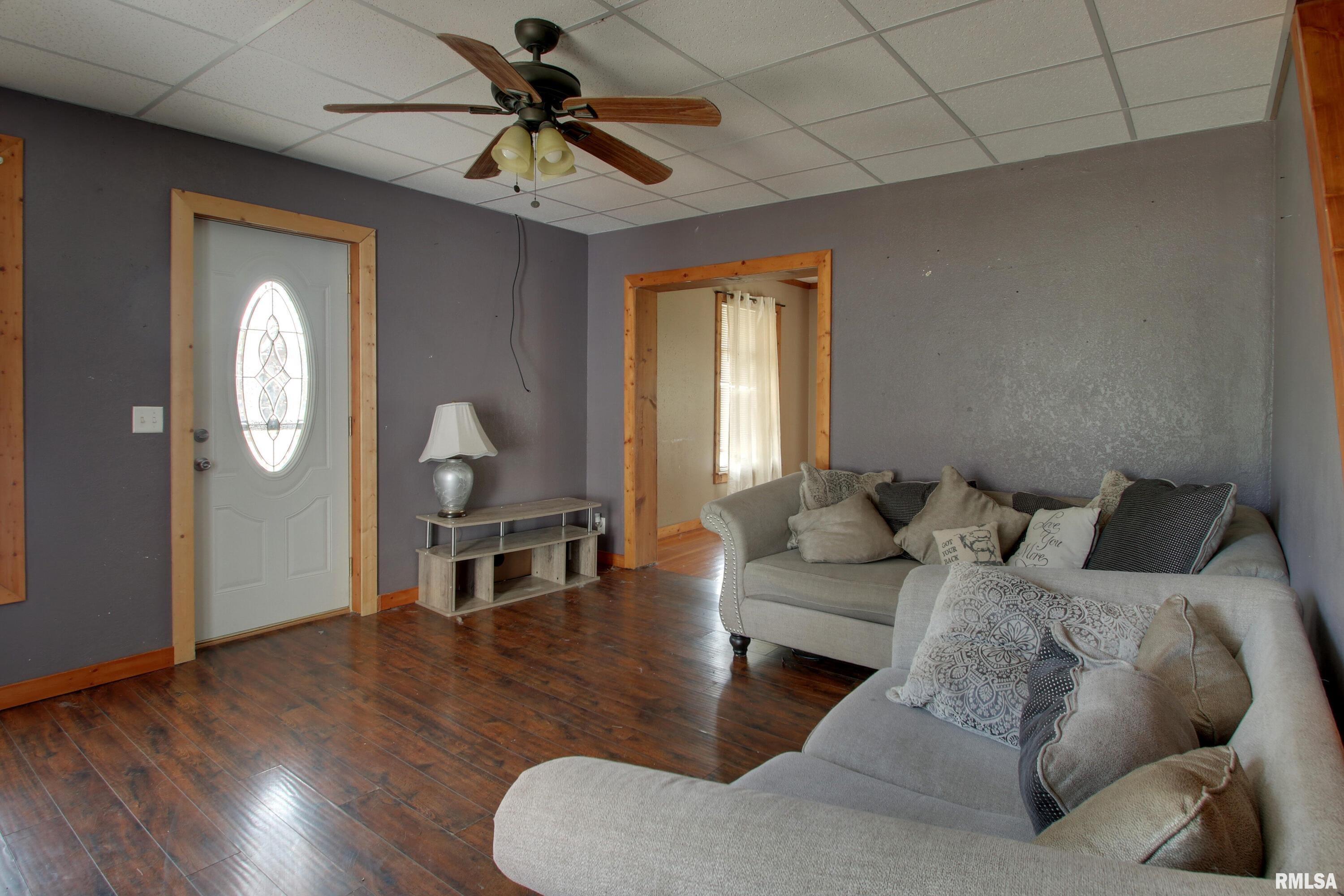 15 North Main Street Basco, IL 62313 - Photo 5 of 28