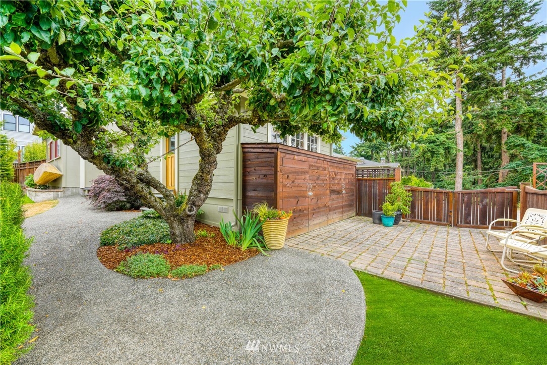 415 5th Street Anacortes, WA 98221 - Photo 33 of 38 a view of a backyard