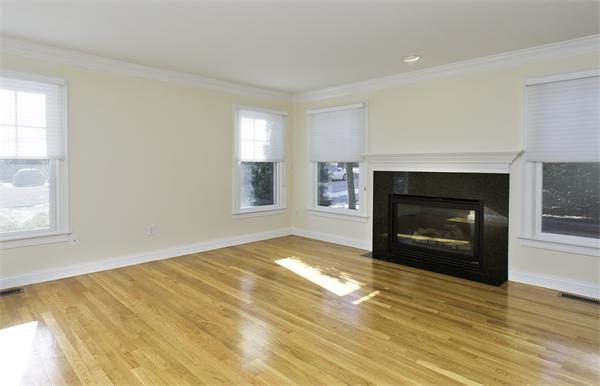 12 Larkin Road, Unit 12 Brookline, MA 02467 - Photo 2 of 8