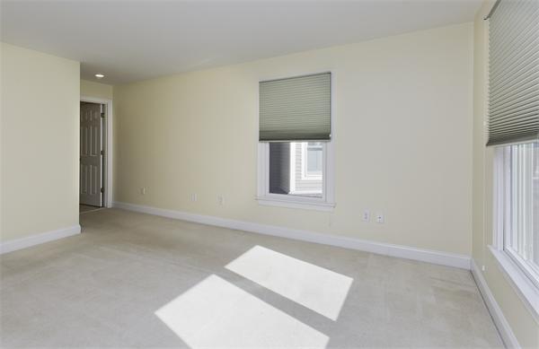 12 Larkin Road, Unit 12 Brookline, MA 02467 - Photo 5 of 8
