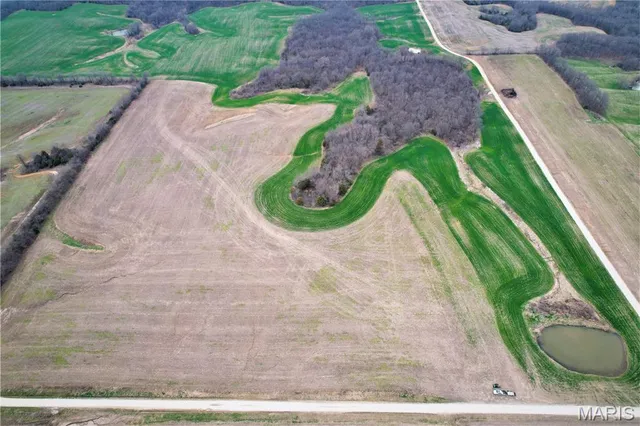 $737,500 | 0 145th Avenue, La Belle, MO 63447