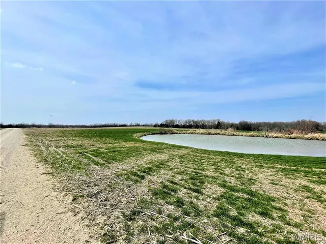 $737,500 | 0 145th Avenue, La Belle, MO 63447