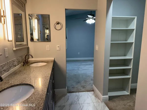$2,000 | 976 South Fork Circle, Melbourne, FL 32901