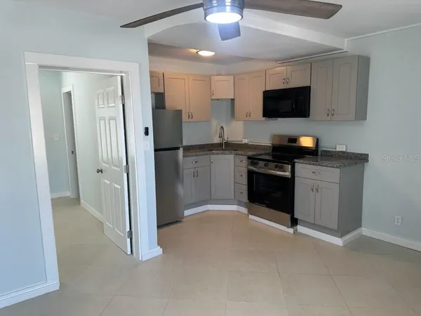 $1,550 | 61 81st Avenue, Unit 2, Treasure Island, FL 33706